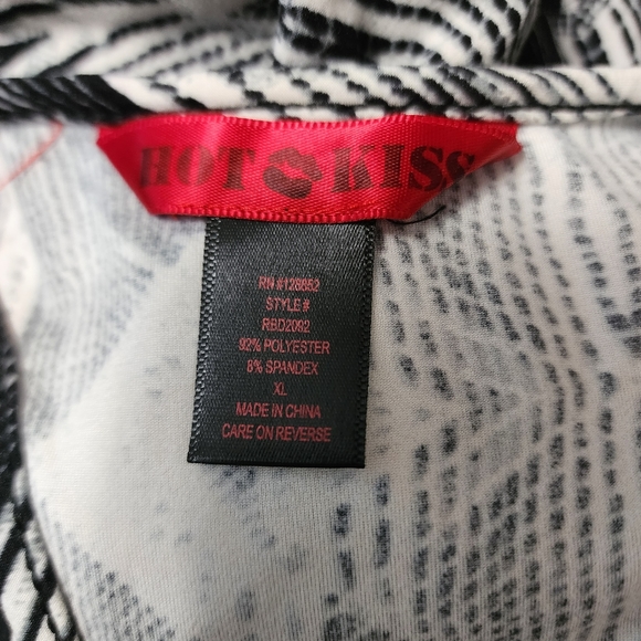 Hot Kiss Black Aztec Knit Racerback Maxi Dress Size Large - Picture 6 of 7